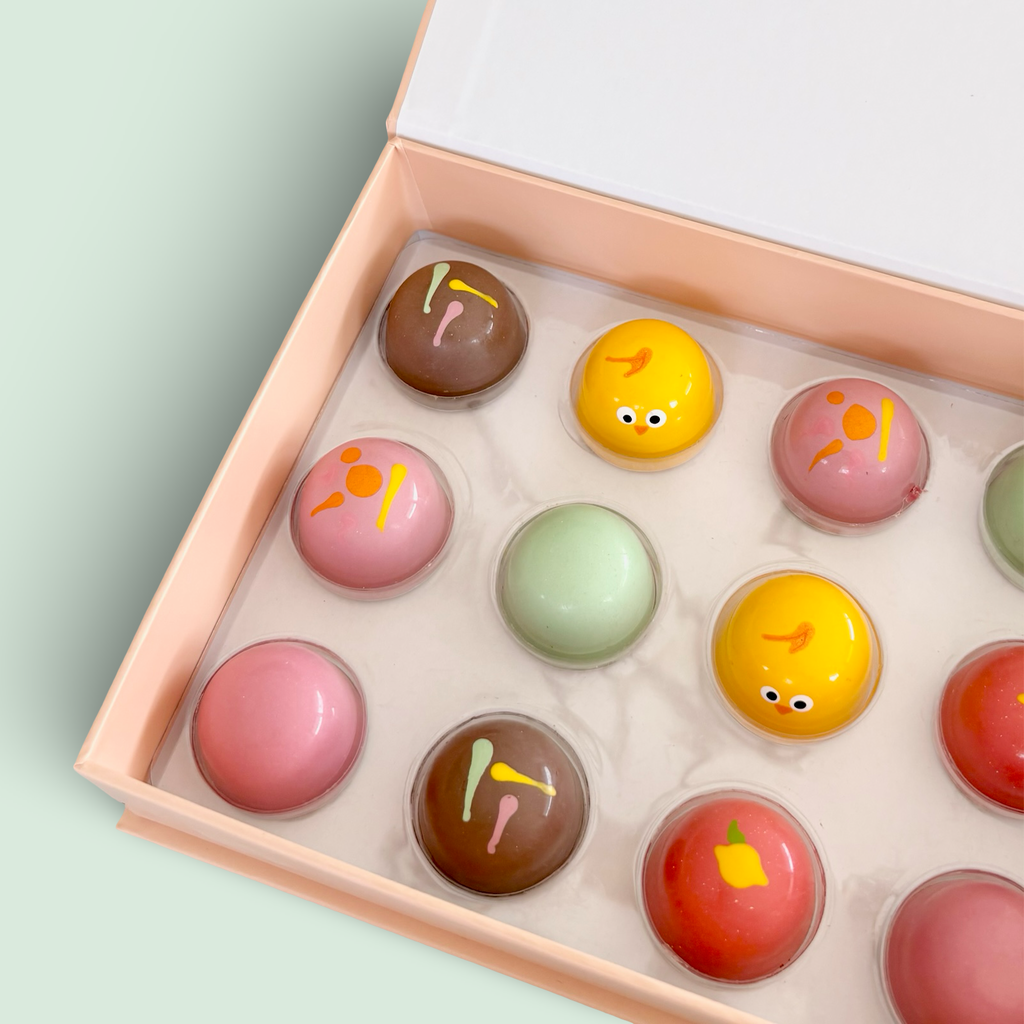 12 Piece Spring Collection Bonbon Box